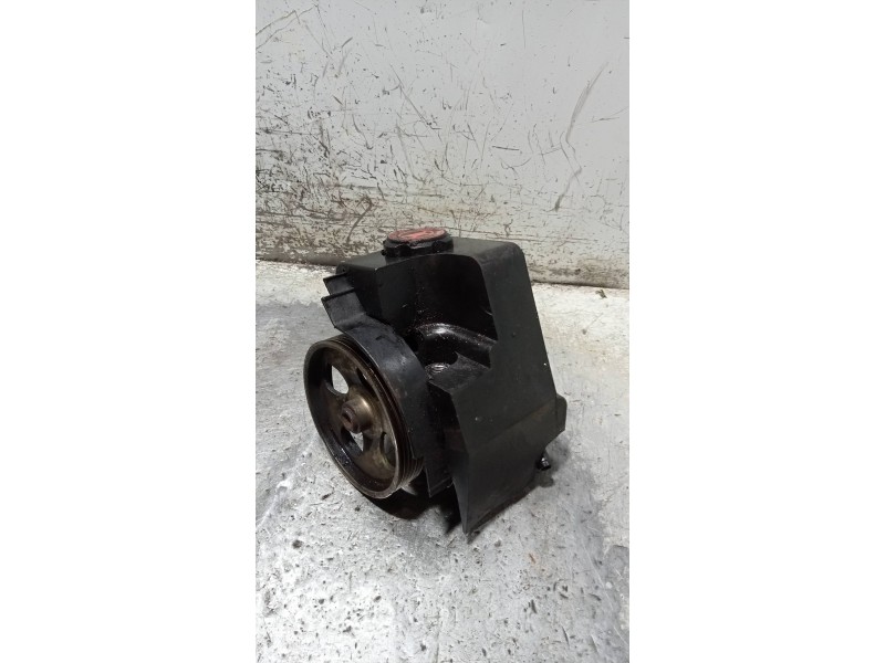 Recambio de bomba direccion para citroen xsara berlina 1.4 hdi satisfaction referencia OEM IAM 9644464380  