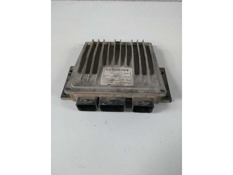 Recambio de centralita motor uce para renault clio ii fase ii (b/cb0) 1.5 dci diesel referencia OEM IAM R0410C034D 8200250662 HO