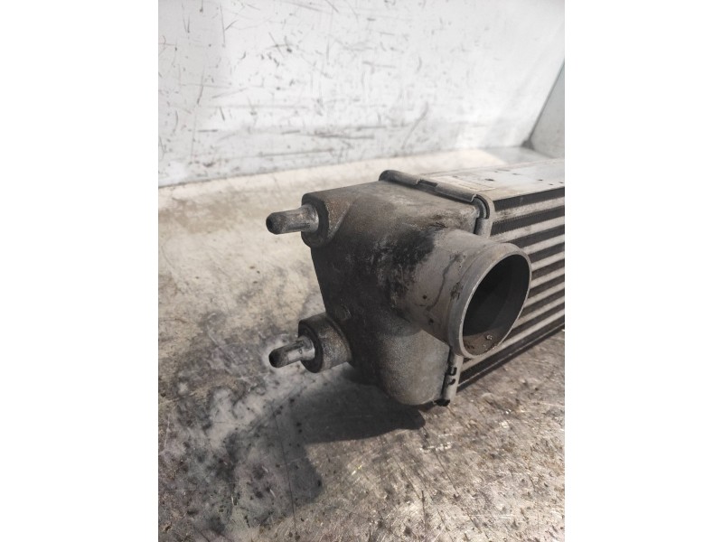 Recambio de intercooler para kia cee´d active referencia OEM IAM 282702A610  