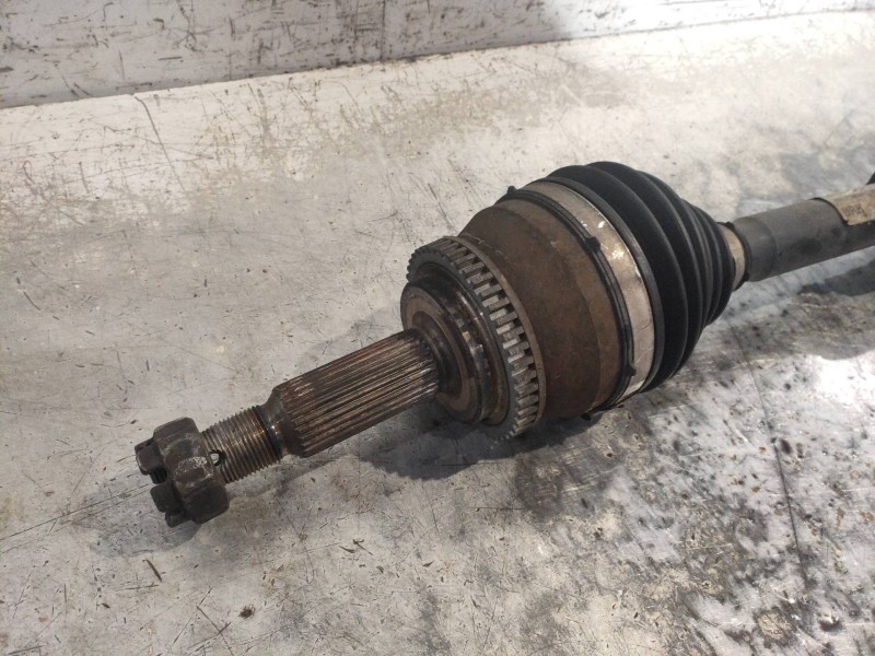 Recambio de transmision delantera derecha para kia cee´d active referencia OEM IAM 495001H210  