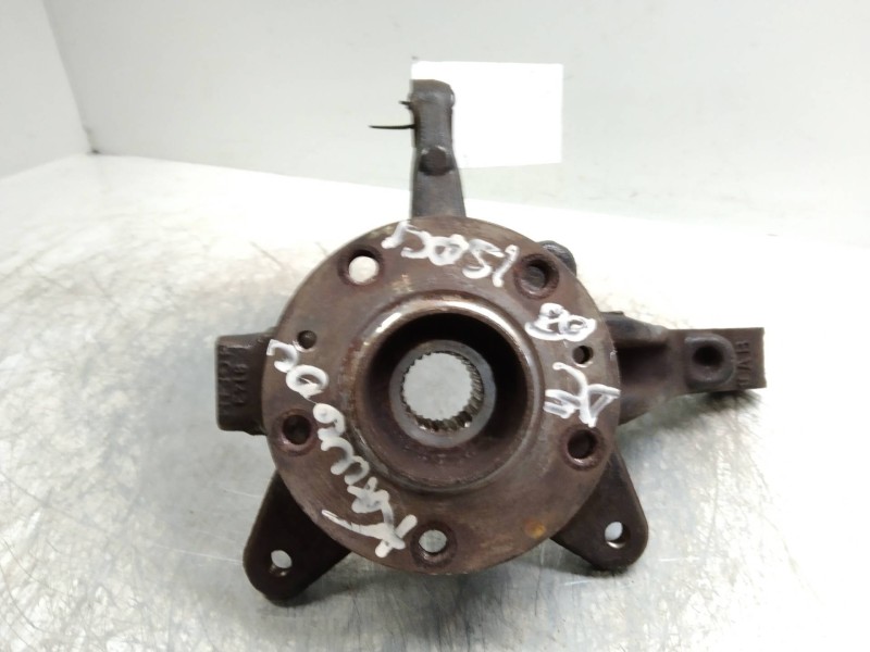 Recambio de mangueta delantera derecha para renault kangoo 1.5 dci diesel cat referencia OEM IAM   