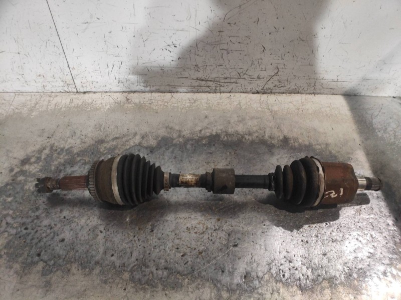 Recambio de transmision delantera izquierda para kia cee´d active referencia OEM IAM 495011H210  