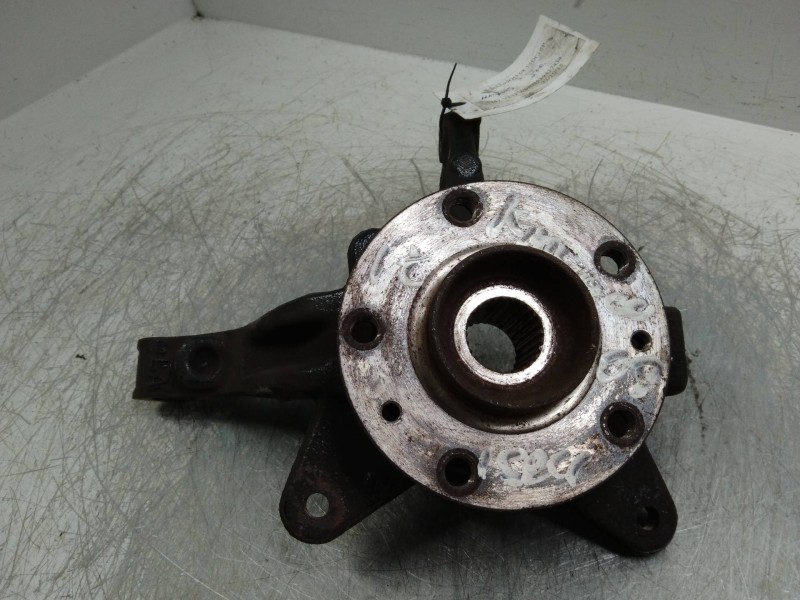 Recambio de mangueta delantera izquierda para renault kangoo 1.5 dci diesel cat referencia OEM IAM   