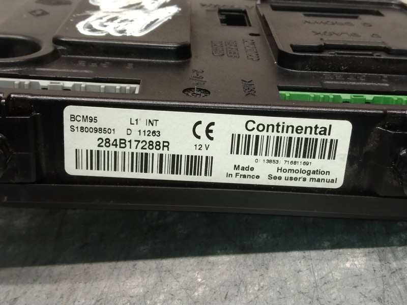 Recambio de modulo electronico para renault scenic iii emotion referencia OEM IAM 284B17288R S180098501D BCM95