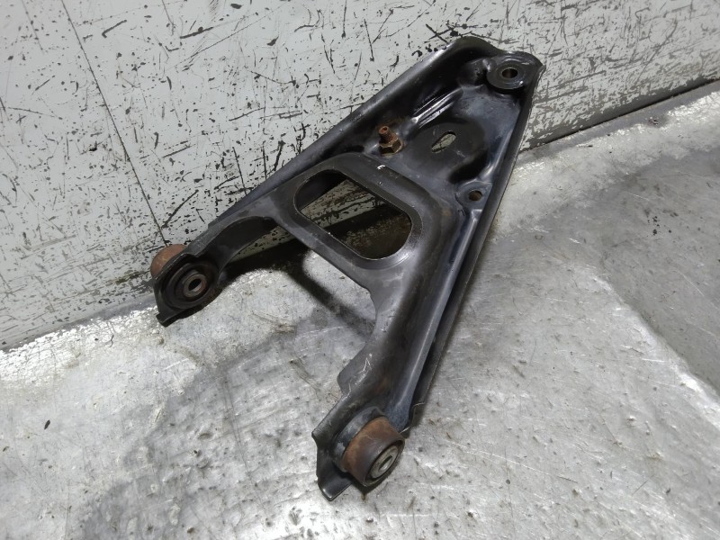 Recambio de brazo suspension inferior delantero derecho para smart coupe 0.6 turbo cat referencia OEM IAM   