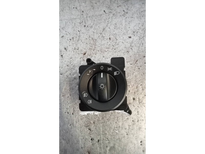 Recambio de mando luces para mercedes sprinterii caja cerrada (desde 01.06) 311/315 cdi 4x4 (906.631/633/635/637) referencia OEM