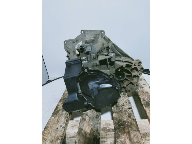 Recambio de caja cambios para ford fiesta (cb1) ambiente referencia OEM IAM 8A6R7002CA T6TB1 230908 000914