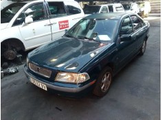 volvo s40 berlina del año 1997