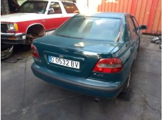 volvo s40 berlina del año 1997 2