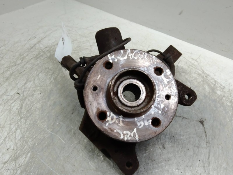 Recambio de mangueta delantera derecha para renault laguna (b56) 2.2 dt rxe referencia OEM IAM   