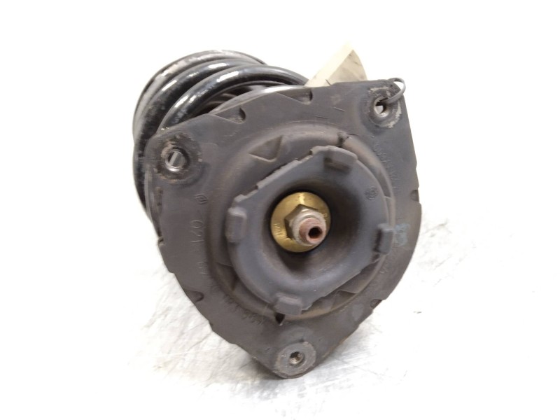 Recambio de amortiguador delantero derecho para renault modus 1.5 dci diesel referencia OEM IAM   