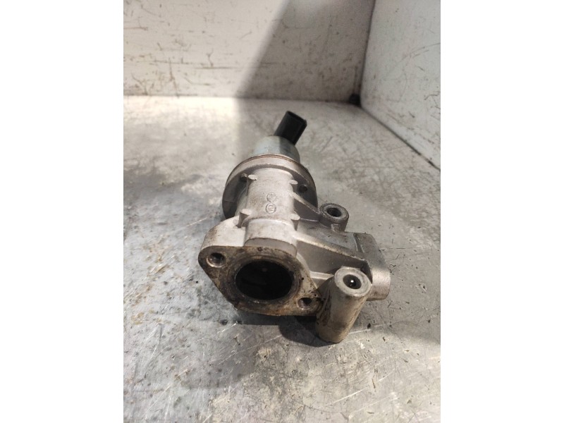 Recambio de valvula egr para kia cee´d active referencia OEM IAM 284102A120  