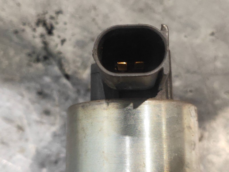 Recambio de valvula egr para kia cee´d active referencia OEM IAM 284102A120  