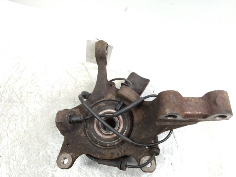 Recambio de mangueta delantera izquierda para renault laguna (b56) 1.6 referencia OEM IAM   