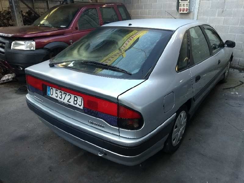 renault safrane (b54) del año 1993