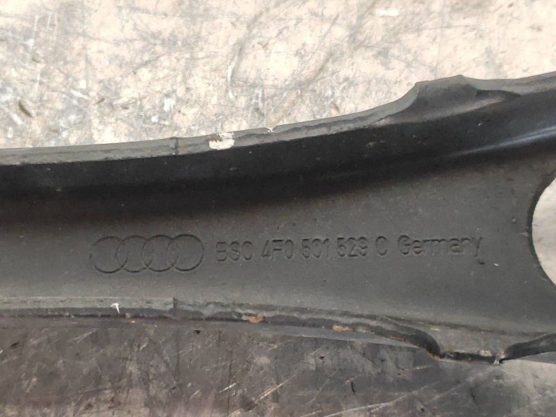 Recambio de brazo suspension superior trasero izquierdo para audi a6 avant (4f5) 2.4 quattro referencia OEM IAM 4F0501529C  