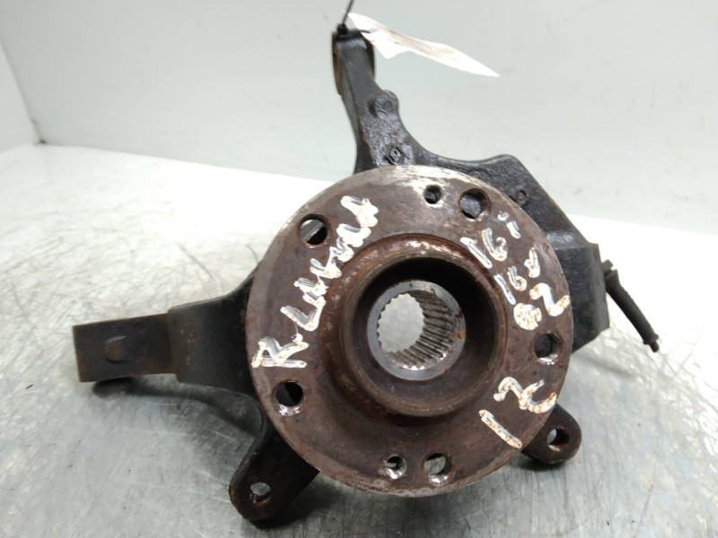 Recambio de mangueta delantera izquierda para renault laguna ii (bg0) 1.6 referencia OEM IAM   