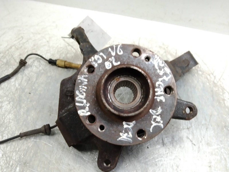 Recambio de mangueta delantera derecha para renault laguna ii (bg0) dynamique referencia OEM IAM   