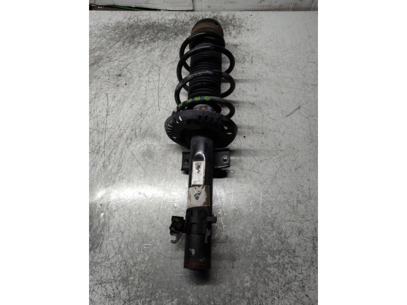 Recambio de amortiguador delantero derecho para volkswagen polo (6r1) advance referencia OEM IAM 6Q0412141C  