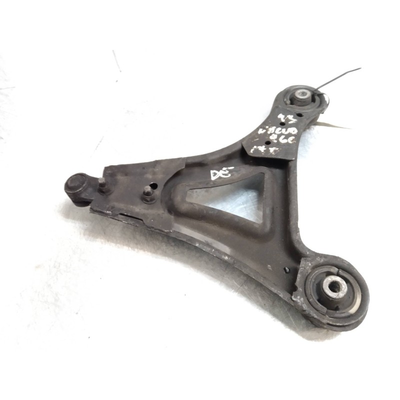 Recambio de brazo suspension inferior delantero derecho para volvo serie 460 1.7 turbo cat referencia OEM IAM   