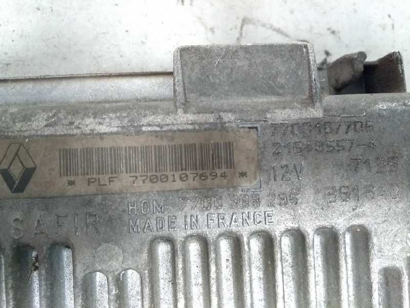 Recambio de centralita motor uce para renault clio i fase i+ii (b/c57) 1.2 referencia OEM IAM 7700107694 HOM7700868295 216485574
