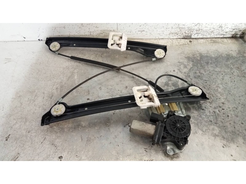 Recambio de elevalunas delantero izquierdo para mini countryman (r60) one d referencia OEM IAM 9800565AI04  