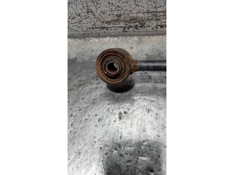 Recambio de amortiguador delantero izquierdo para toyota land cruiser (j15) basis referencia OEM IAM 4851060201  