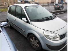 renault scenic ii del año 2004