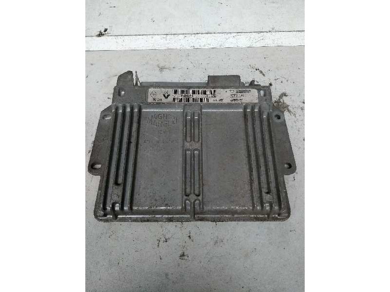 Recambio de centralita motor uce para renault clio ii fase i (b/cbo) 1.2 referencia OEM IAM 8200033337 HOM7700868294 8200031656
