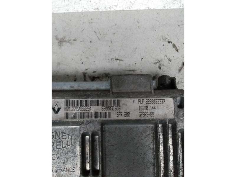 Recambio de centralita motor uce para renault clio ii fase i (b/cbo) 1.2 referencia OEM IAM 8200033337 HOM7700868294 8200031656