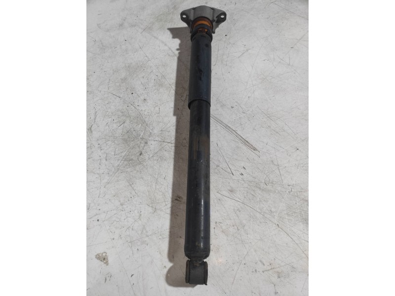 Recambio de amortiguador trasero derecho para ford kuga (cbv) titanium referencia OEM IAM 8V4118080DB  