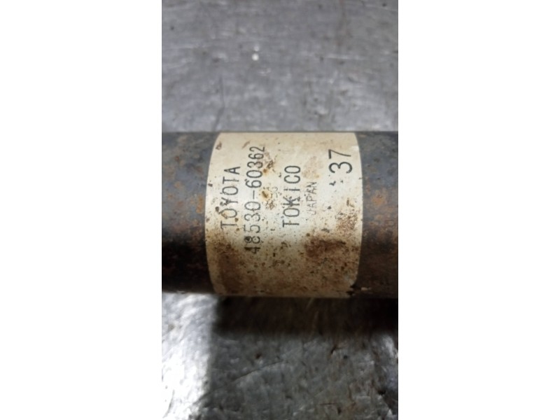 Recambio de amortiguador trasero izquierdo para toyota land cruiser (j15) basis referencia OEM IAM 4853060362  