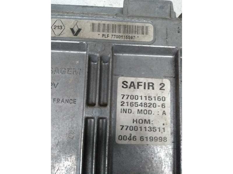 Recambio de centralita motor uce para renault clio ii fase i (b/cbo) 1.2 referencia OEM IAM 7700115597 7700115160 7700113511 216 Recambio de centralita motor uce para renault clio ii fase i (b/cbo) 1.2 referencia OEM IAM 7700115597 7700115160 7700113511 216