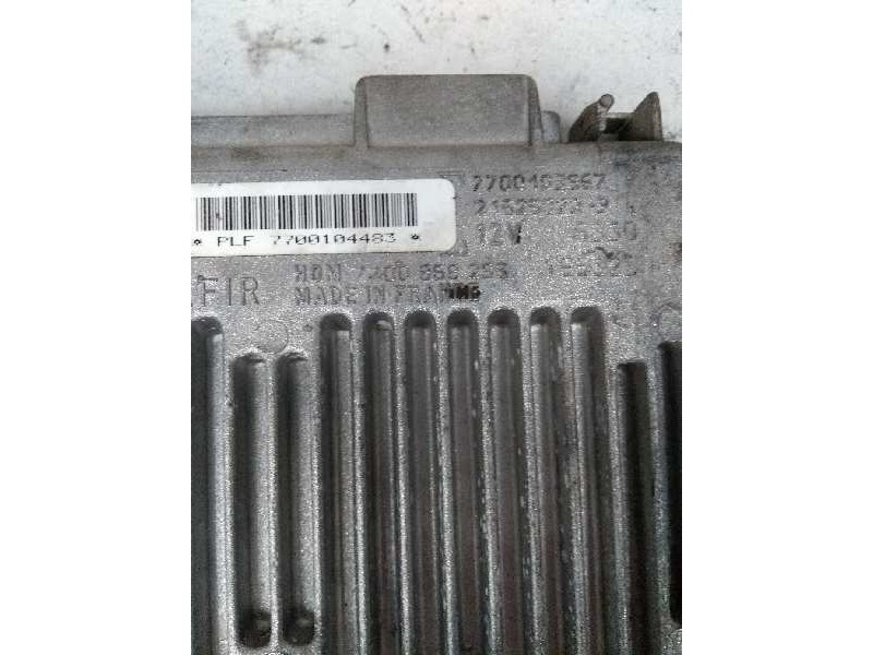 Recambio de centralita motor uce para renault twingo (co6) referencia OEM IAM 7700104483 HOM7700868295 216250223