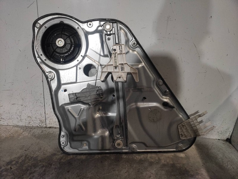 Recambio de elevalunas trasero derecho para kia cee´d active referencia OEM IAM 834801H020 402058D 