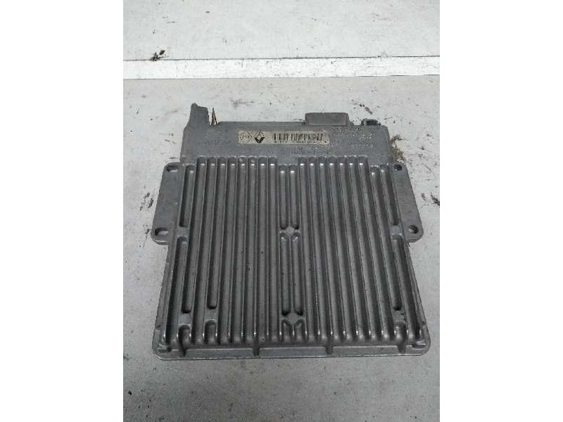 Recambio de centralita motor uce para renault clio i fase i+ii (b/c57) referencia OEM IAM 7700110427 HOM7700868294 216504080