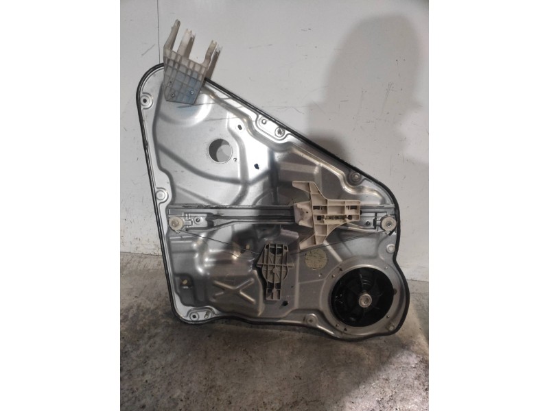 Recambio de elevalunas trasero izquierdo para kia cee´d active referencia OEM IAM 834701H020 402059D 