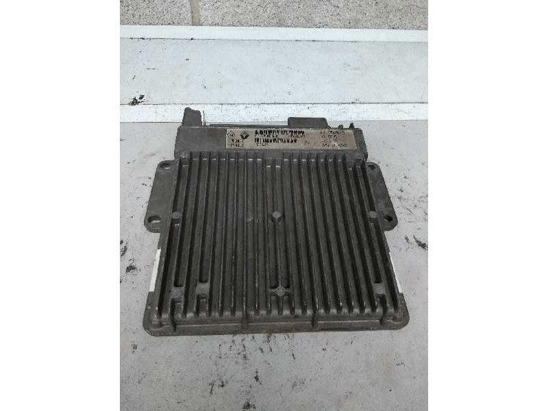 Recambio de centralita motor uce para renault clio i fase i+ii (b/c57) 1.2 referencia OEM IAM 7700108455 HOM7700868295 770010844 Recambio de centralita motor uce para renault clio i fase i+ii (b/c57) 1.2 referencia OEM IAM 7700108455 HOM7700868295 770010844