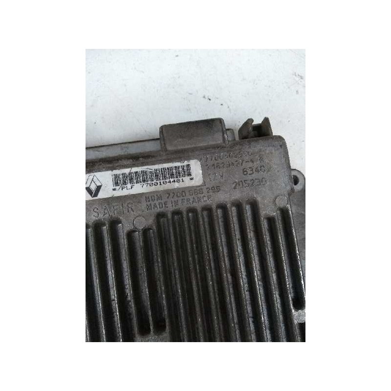 Recambio de centralita motor uce para renault clio i fase i+ii (b/c57) 1.2 referencia OEM IAM 7700104481 HOM7700868295 216234274 Recambio de centralita motor uce para renault clio i fase i+ii (b/c57) 1.2 referencia OEM IAM 7700104481 HOM7700868295 216234274