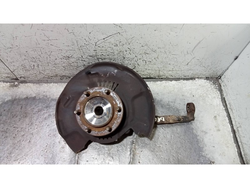 Recambio de mangueta delantera izquierda para toyota land cruiser (j15) basis referencia OEM IAM   