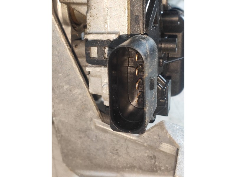 Recambio de motor limpia delantero para ford kuga (cbv) titanium referencia OEM IAM 0390243067 8V4117508AB 8V4117504AD 339702136