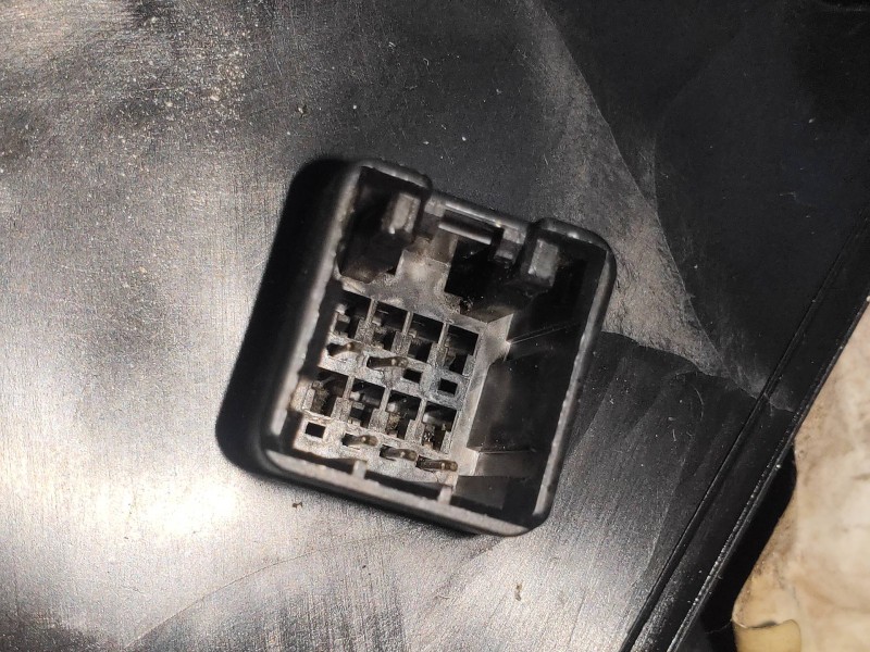 Recambio de retrovisor izquierdo para kia cee´d active referencia OEM IAM   ELECTRICO