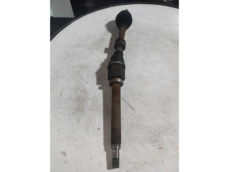 Recambio de transmision delantera derecha para ford kuga (cbv) titanium referencia OEM IAM 8V413B436BD  