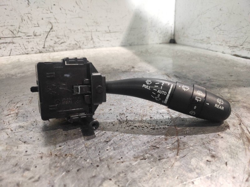 Recambio de mando limpia para kia cee´d active referencia OEM IAM 934201H300  