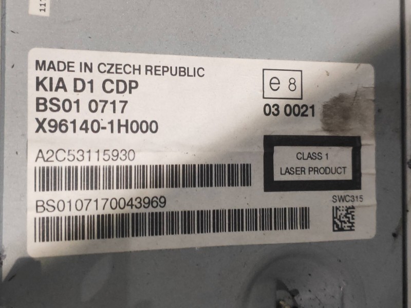 Recambio de sistema audio / radio cd para kia cee´d active referencia OEM IAM X961401H000 A2C53115930 