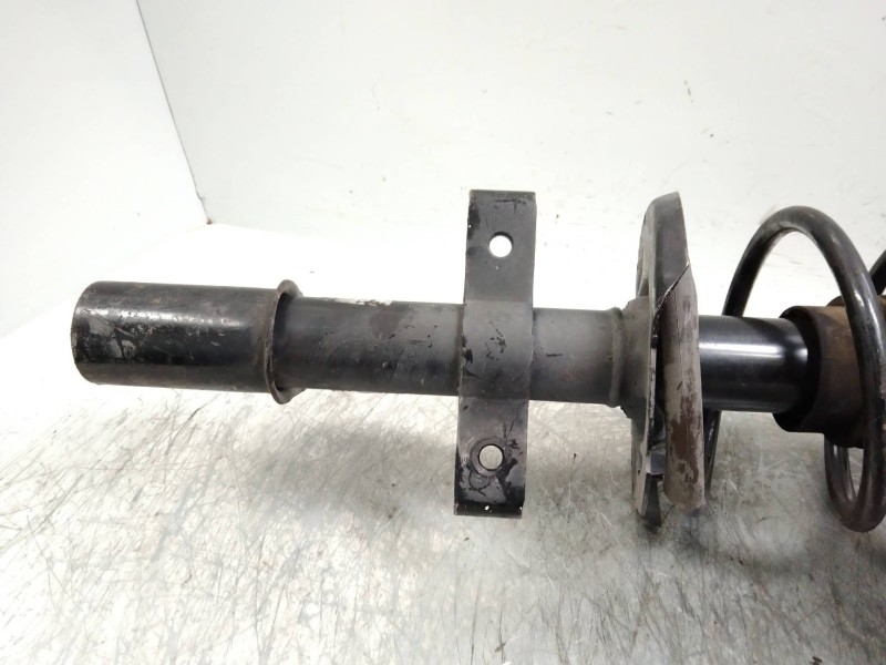 Recambio de amortiguador delantero derecho para renault modus 1.4 16v referencia OEM IAM   