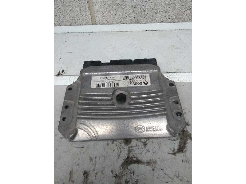 Recambio de centralita motor uce para renault modus 1.4 16v referencia OEM IAM 215849133A 8200376474 S3000 8200411717