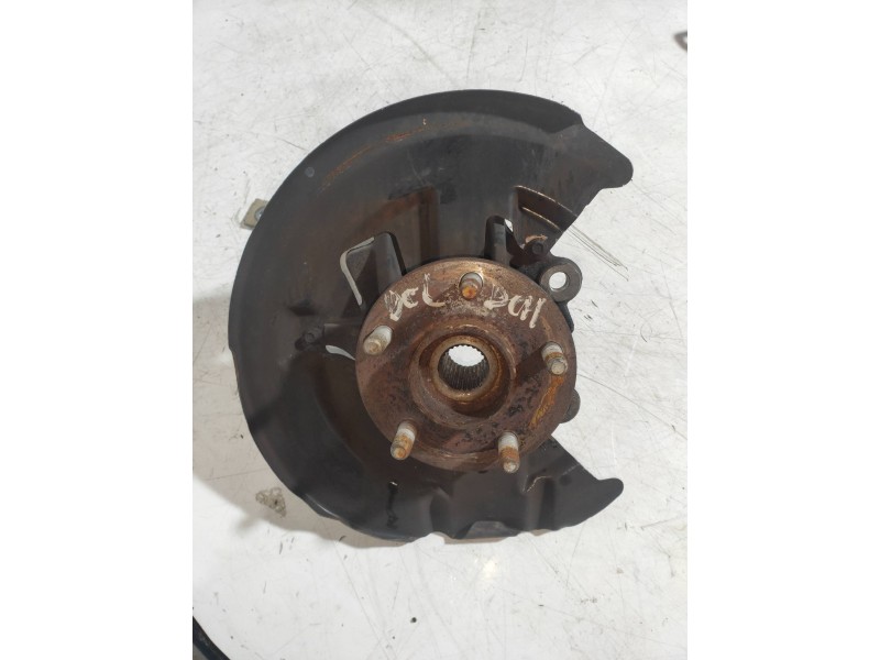 Recambio de mangueta delantera derecha para ford kuga (cbv) titanium referencia OEM IAM   