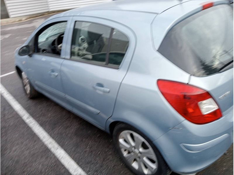 opel corsa d del año 2007