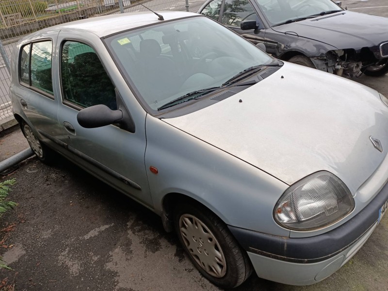 renault clio ii fase i (b/cbo) del año 2001